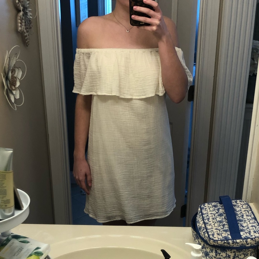 Off the shoulder sun dress